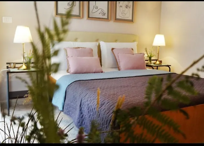 アパート Tirana_cliche_apartment ティラナ